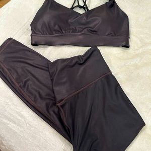 Athleta elation shine leggings and bra set - medium -  wine